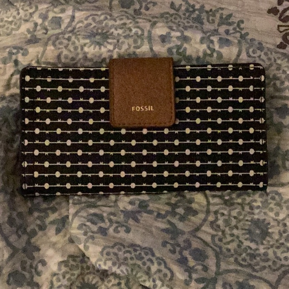 Fossil “Logan” Slim Wallet